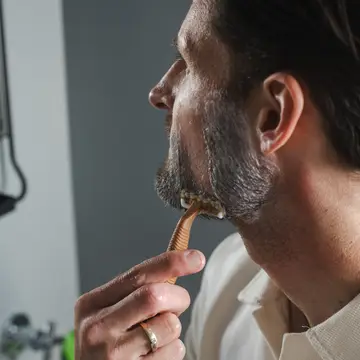 Eco-Friendly Bioedge Razors - Image 3